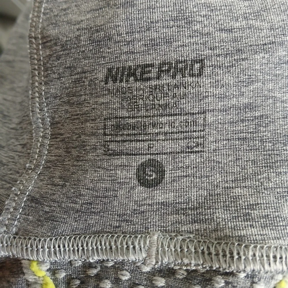 Nike Pro Therma FIT ADV TechKnit Hoodie Gray Green Thumb Hole‎ Pullover Womens S